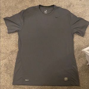 🌞nike dri-fit tshirt